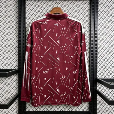 2026/27 Liverpool Home Long Sleeve Kit album photo 3