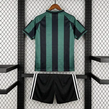 2026/27 Celtic Kids uit Kit voetbalshirt albumfoto 3