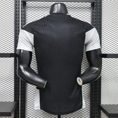 2026/27 Player Liverpool kit d’entraînement maillot de football photo de l'album 3