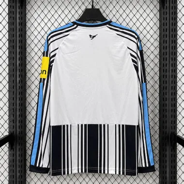 2026/27 Newcastle United casa kit a manica lunga maglia da calcio foto dell'album 3