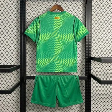 26-27 Barcelona Kids Goalkeeper Kit Cheap Football Jersey Wholesale Yupoo