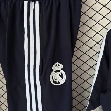 2026/27 Real Madird Windbreaker Jackets With Pants voetbalshirt albumfoto 4