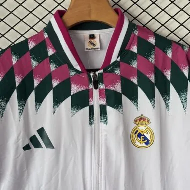 2026/27 Real Madird Windbreaker Jackets With Pants maglia da calcio foto dell'album 7