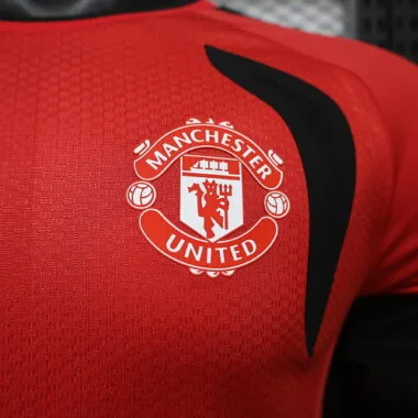 2026/27 Player Manchester United kit d’entraînement maillot de football photo de l'album 3