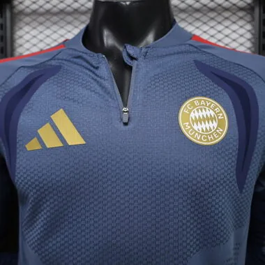 2026/27 Player FC Bayern kits de entrenamiento chándales Sweatshirt camiseta foto del álbum 3