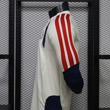 2026/27 Player FC Bayern kit da allenamento tute Sweatshirt maglia foto dell'album 11