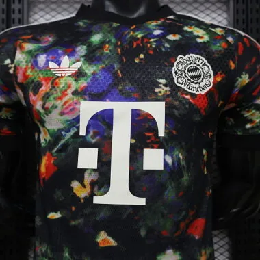 2026/27 Player FC Bayern Oktoberfest edição especial Kit camisola de futebol foto do álbum 3