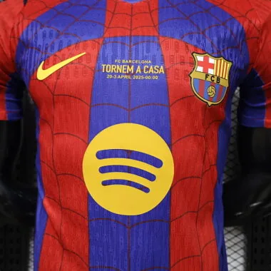 2026/27 Player FC Barcelona Spider Man edición especial Kit camiseta de fútbol foto del álbum 3