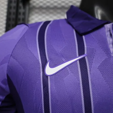2026/27 Player Tottenham Hotspur tercera visitante kit de manga larga camiseta de fútbol foto del álbum 5