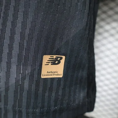2026/27 versión jugador Bayer 04 Leverkusen tercera visitante Kit camiseta de fútbol foto del álbum 8