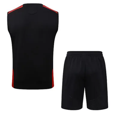2026/27 Manchester United Sleeveless kits d’entraînement survêtements maillot photo de l'album 3